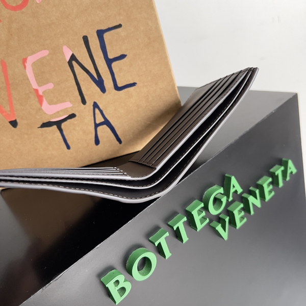 ボッテガヴェネタ財布コピー全体デザイン